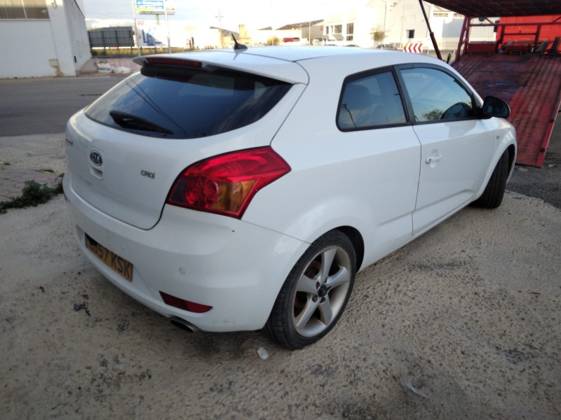 kia pro_cee´d del año 2007