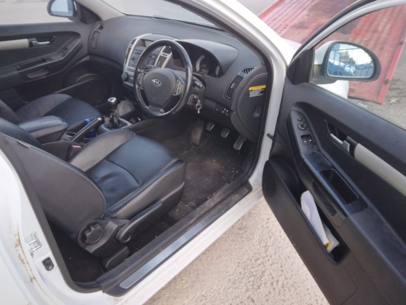 kia pro_cee´d del año 2007