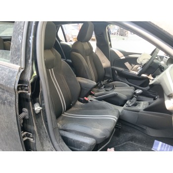 ASIENTO DELANTERO DERECHO 