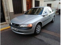 OPEL VECTRA B BERLINA