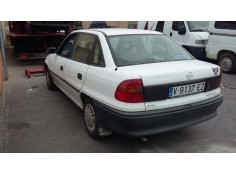 OPEL ASTRA F BERLINA