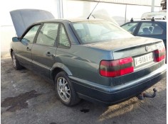 VOLKSWAGEN PASSAT BERLINA (3A2)