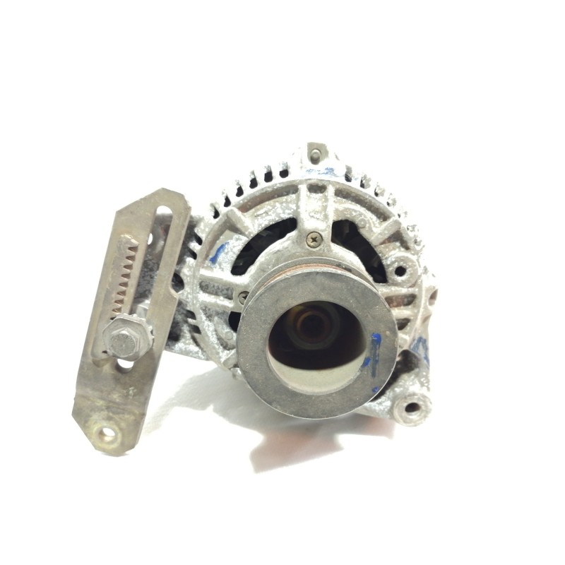 Recambio de alternador para audi 80 avant 2.0 referencia OEM IAM 0123335001  