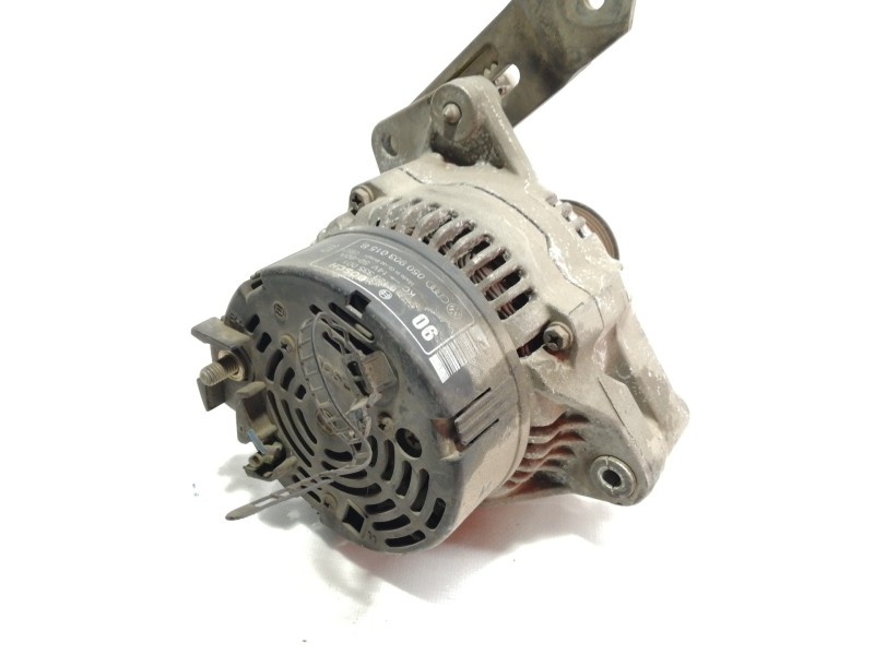 Recambio de alternador para audi 80 avant 2.0 referencia OEM IAM 0123335001  