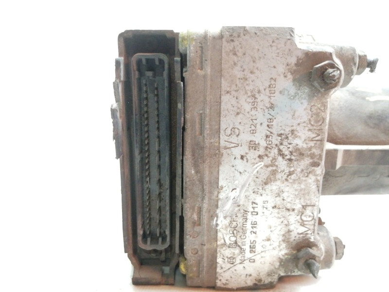 Recambio de abs para volvo s40 berlina 1.8 16v cat referencia OEM IAM 0265216017  