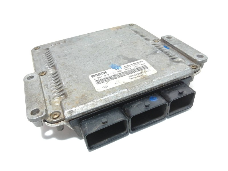Recambio de centralita motor uce para nissan interstar (x70) referencia OEM IAM 0281010787  