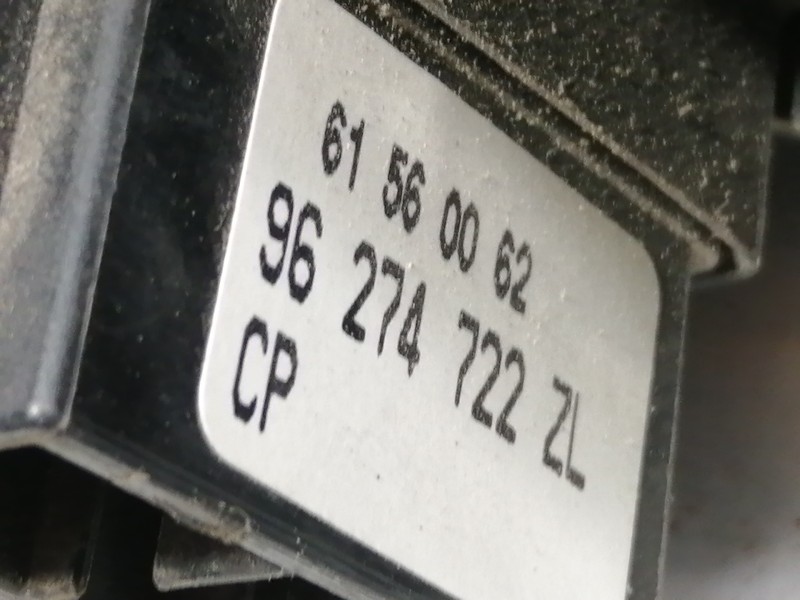 Recambio de mando multifuncion para citroen xantia berlina 1.9 turbodiesel referencia OEM IAM 9630006480 96247561ZL 96274722ZL