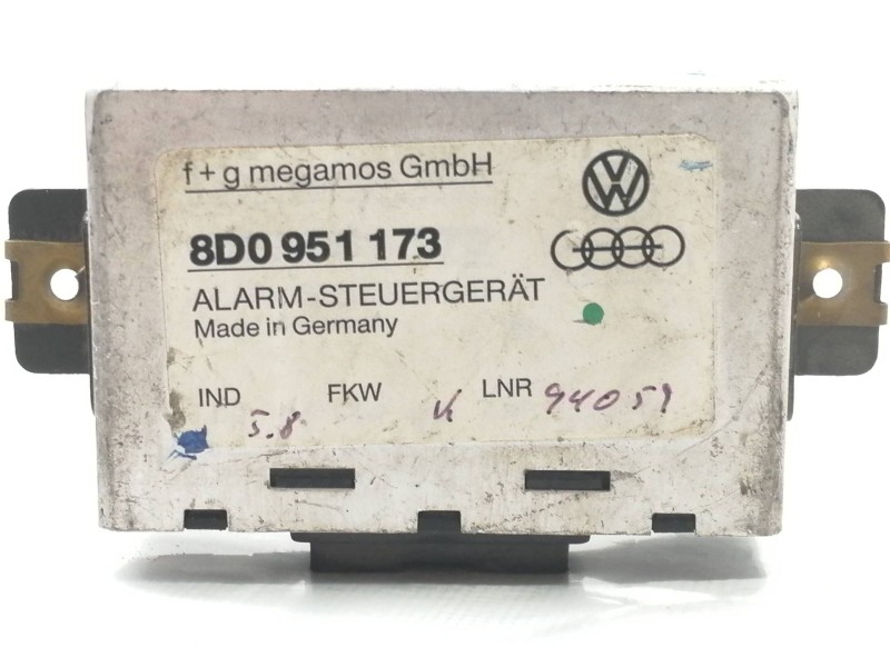 Recambio de modulo electronico para audi a4 avant (b5) 1.9 tdi referencia OEM IAM 8D0951173  