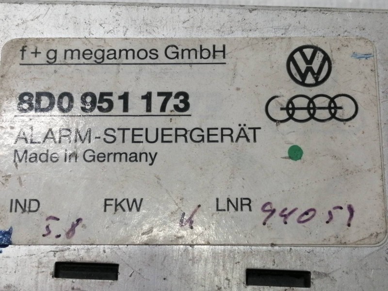 Recambio de modulo electronico para audi a4 avant (b5) 1.9 tdi referencia OEM IAM 8D0951173  