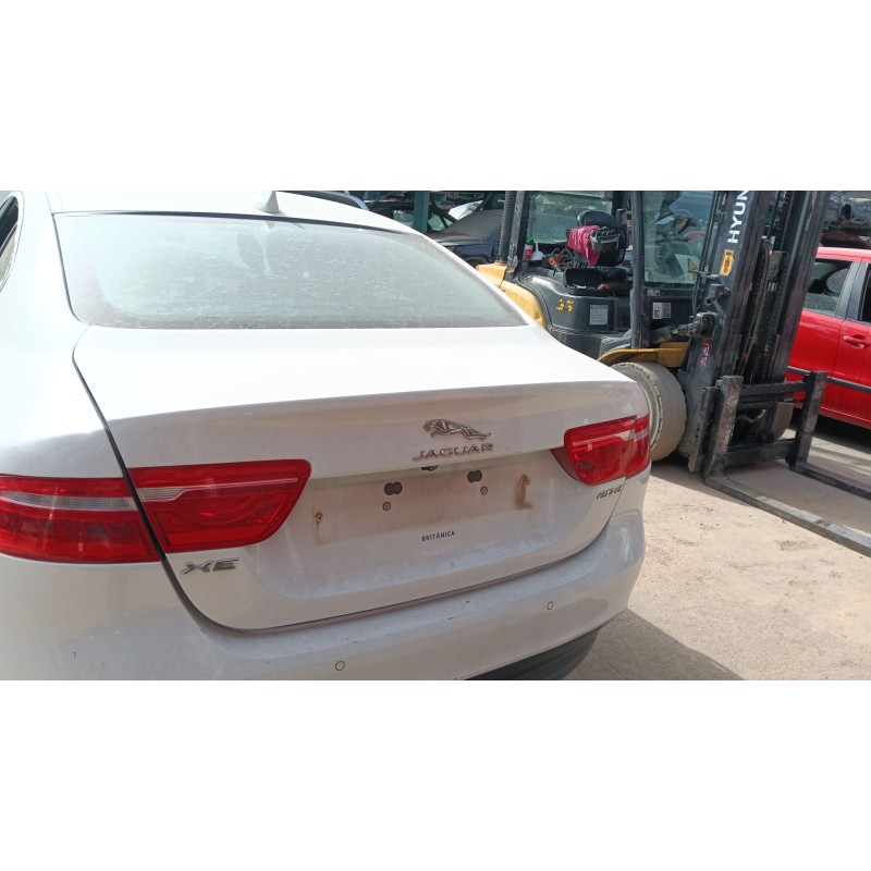 Recambio de porton trasero para jaguar xe (x760) 2.0 d referencia OEM IAM   