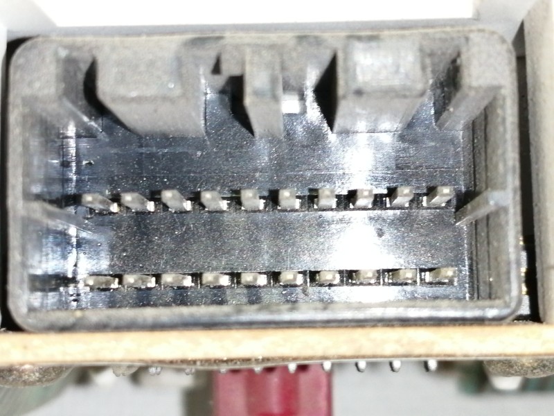 Recambio de cuadro instrumentos para fiat bravo (182) 1.6 16v cat referencia OEM IAM 46479258  