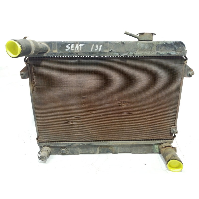 Recambio de radiador agua para seat 131 referencia OEM IAM SEAT131AÑO1975  