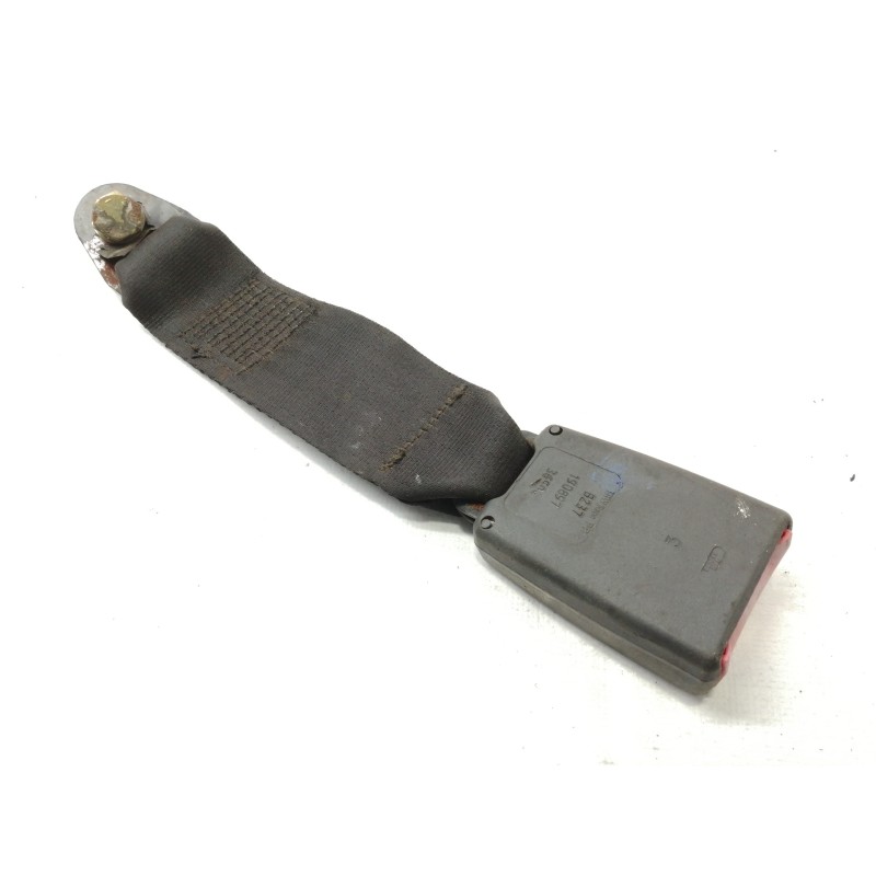 Recambio de enganche cinturon trasero derecho para fiat punto berl. (176) referencia OEM IAM   