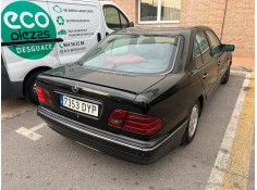 mercedes clase e (w210) berlina diesel del año 1996 2