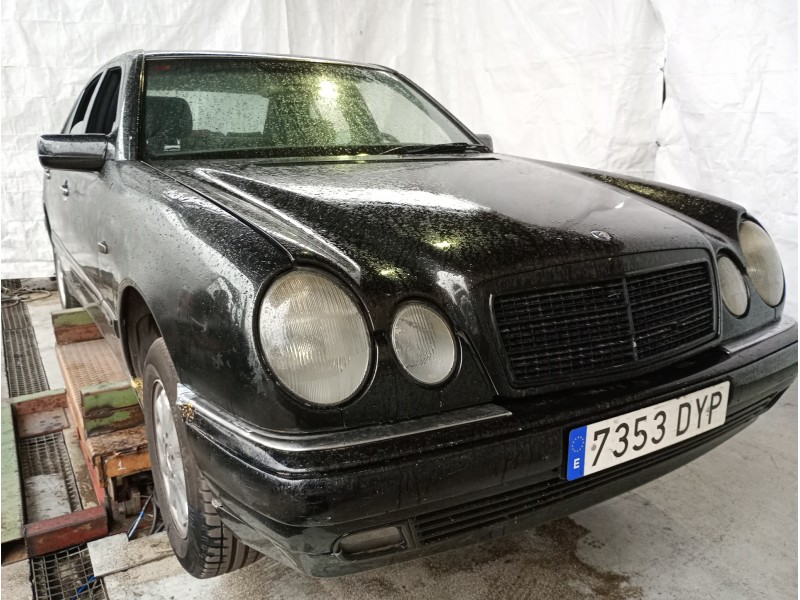 mercedes clase e (w210) berlina diesel del año 1996