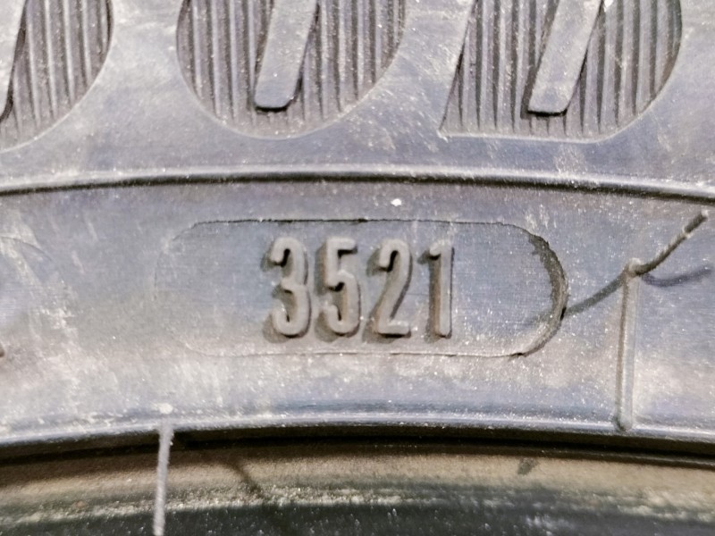 Recambio de neumatico para seat toledo (kg3) style referencia OEM IAM GOODYEAR 215/45 R16 86H 10169