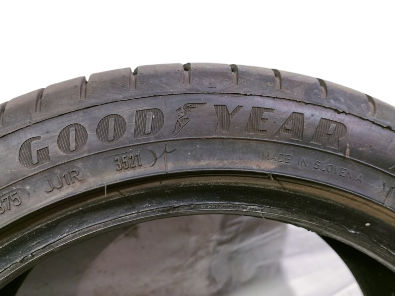 Recambio de neumatico para seat toledo (kg3) style referencia OEM IAM GOODYEAR 215/45 R16 86H 10169