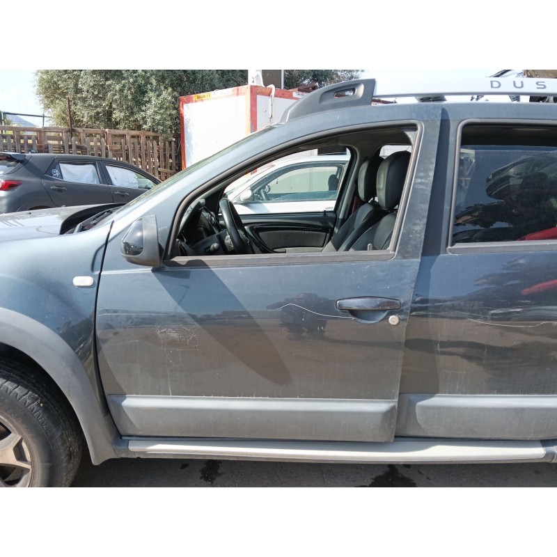 Recambio de puerta delantera izquierda para dacia duster (hs_) 1.5 dci referencia OEM IAM 801019012R  