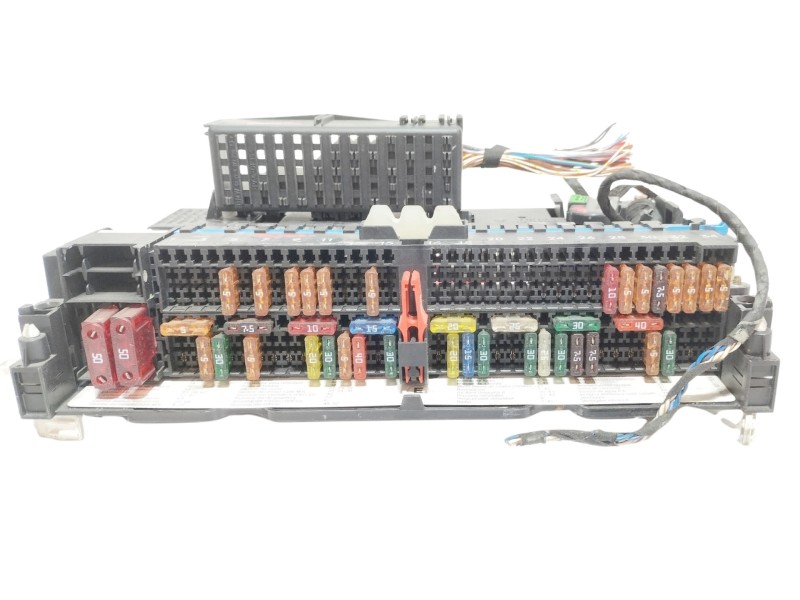 Recambio de caja fusibles int para bmw serie 3 berlina (e46) 318i referencia OEM IAM 8364540  