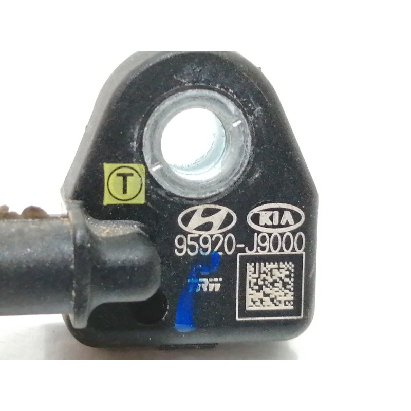 Recambio de sensor para hyundai kona sle 2wd referencia OEM IAM C  