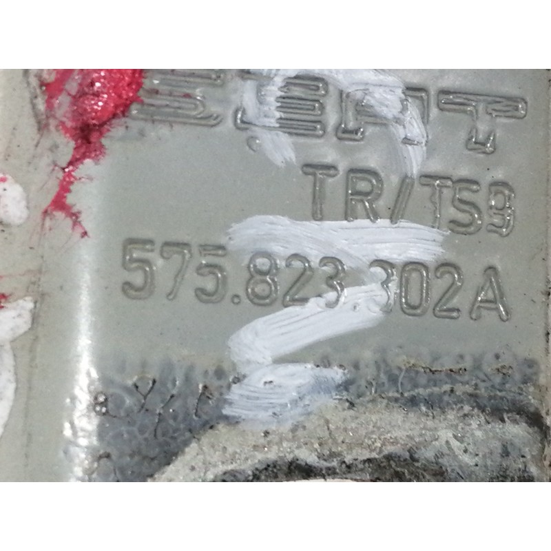 Recambio de bisagras capo para cupra ateca 2.0tsi 4drive referencia OEM IAM 575823302A  