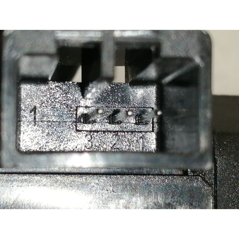 Recambio de sensor para ford c-max titanium referencia OEM IAM 8A6T17D547BA 1397212160 