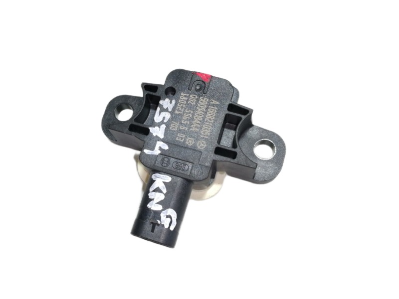 Recambio de sensor para mercedes-benz clase gla (w156) gla 180 (156.942) referencia OEM IAM A1668210351 5605408AA SENSOR IMPACTO