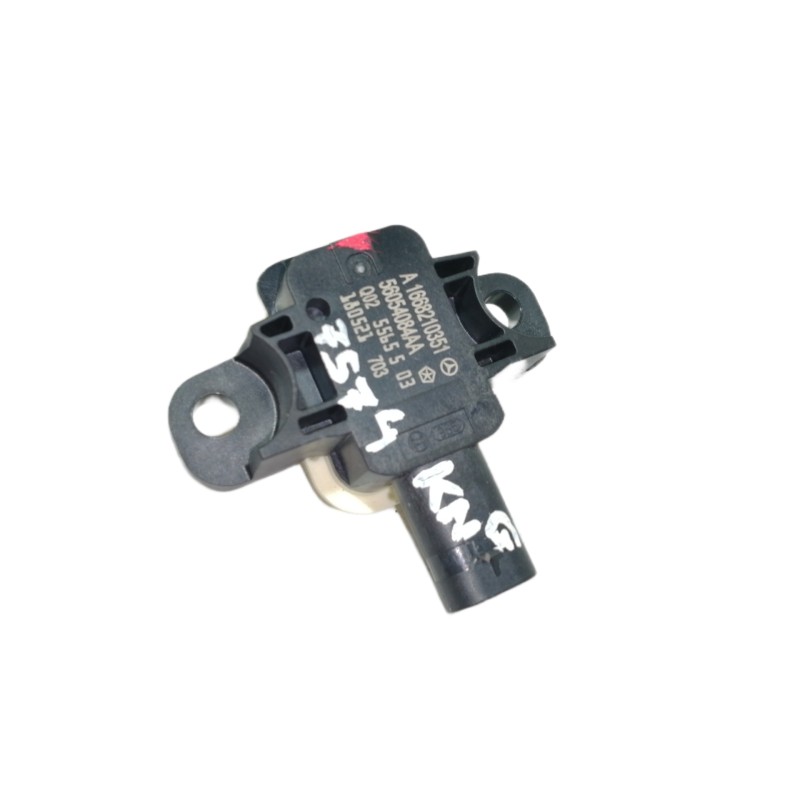 Recambio de sensor para mercedes-benz clase gla (w156) gla 180 (156.942) referencia OEM IAM A1668210351 5605408AA SENSOR IMPACTO