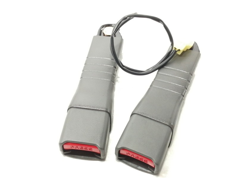 Recambio de enganche cinturon para kia pro_cee´d 2.0 cat referencia OEM IAM Q0K2A15762096Q  