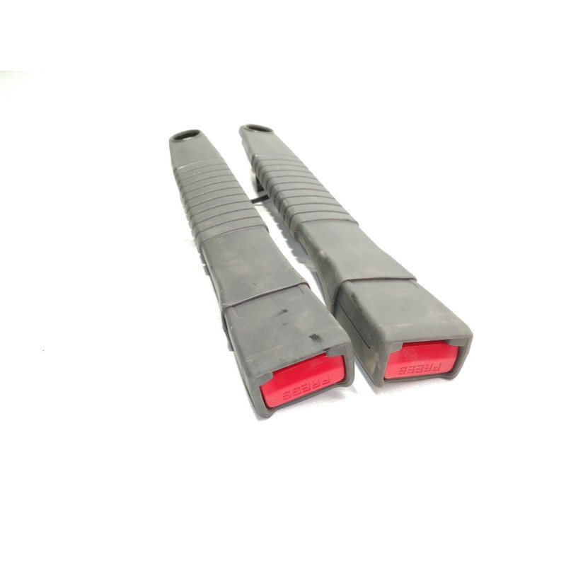 Recambio de enganche cinturon para kia carnival v6 ls referencia OEM IAM Q0K01L5771296Q  