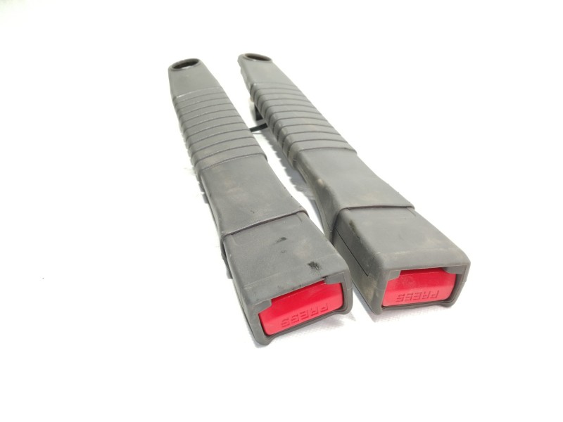 Recambio de enganche cinturon para kia carnival v6 ls referencia OEM IAM Q0K01L5771296Q  