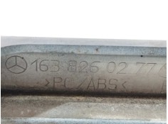 Recambio de molduras delanteras para mercedes-benz clase m (w163) 270 cdi (163.113) referencia OEM IAM 1638260277  MOLDURA BAJO  2