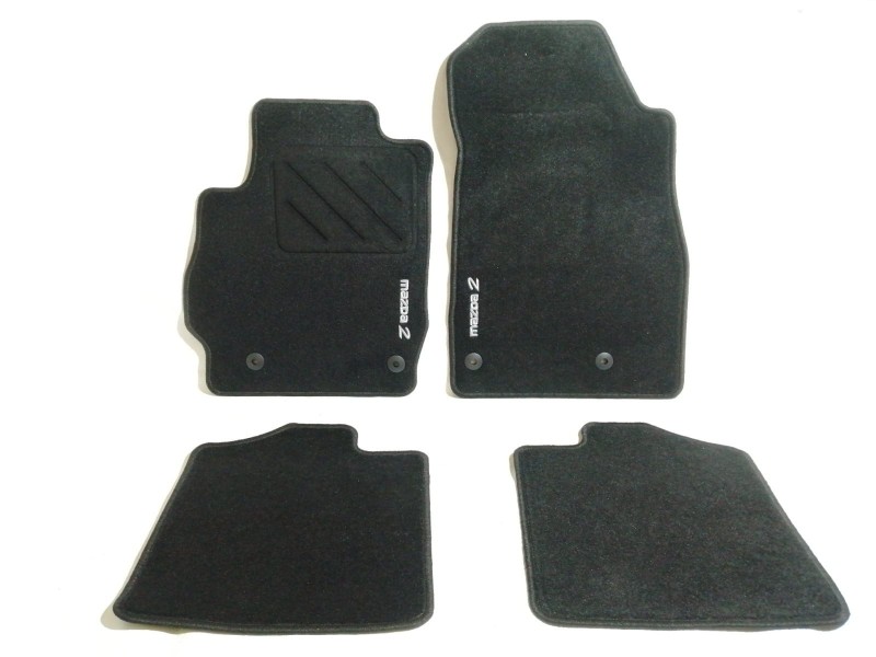 Recambio de alfombrilla para mazda 2 lim. (de) 1.5 sportive (5-ptas.) (76kw) referencia OEM IAM DF71V0320B  