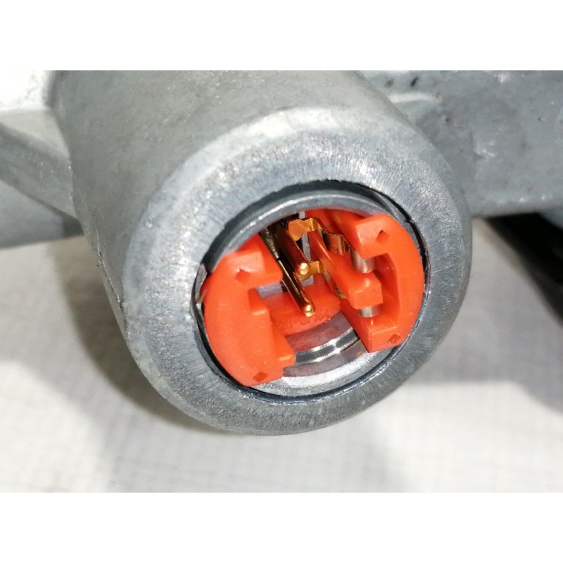 Recambio de pretensor cinturon izq para hyundai ix35 style awd referencia OEM IAM 888312Y2009 PS06893 