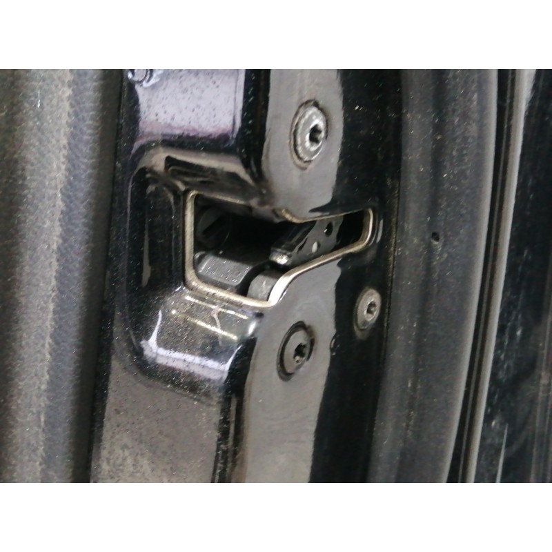 Recambio de puerta delantera derecha para hyundai i40 style blue referencia OEM IAM COMPLETA  