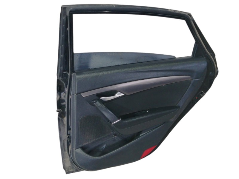 Recambio de puerta trasera derecha para hyundai i40 style blue referencia OEM IAM COMPLETA  