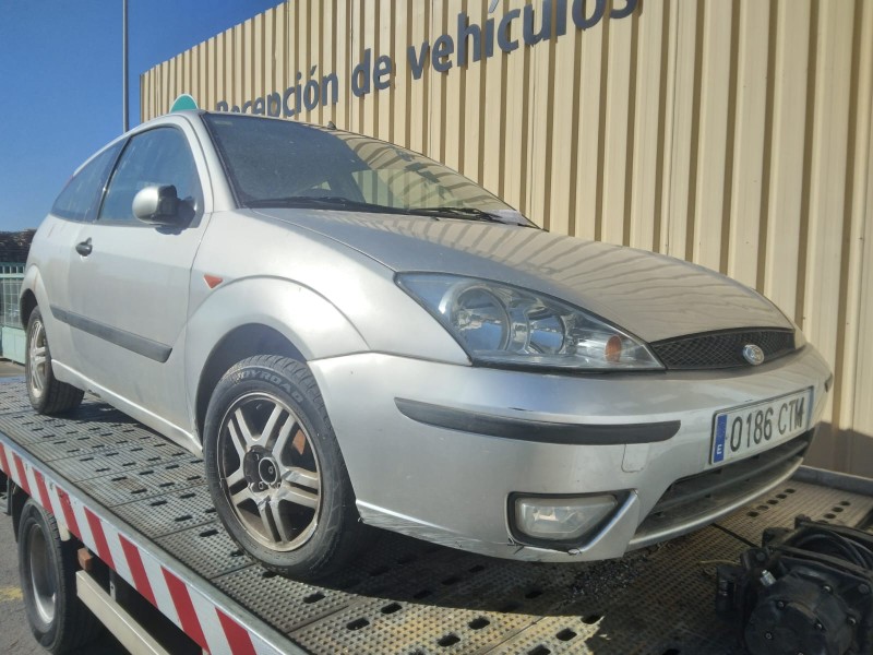 ford focus berlina (cak) del año 2004