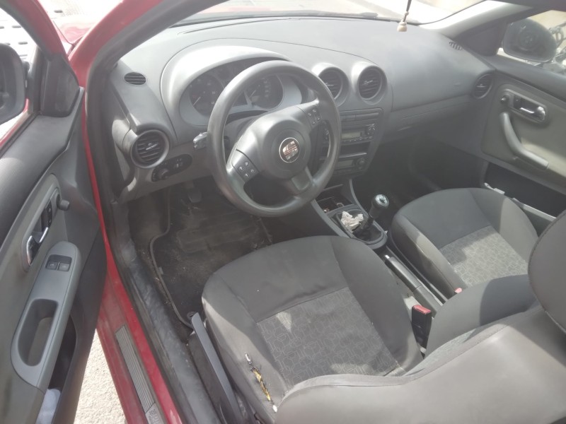 seat ibiza (6l1) del año 2007