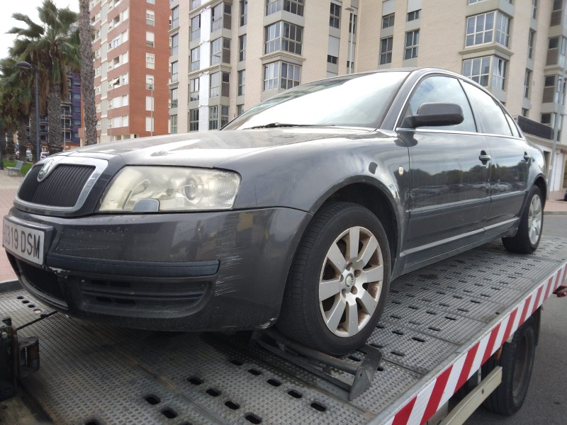 skoda superb (3u4) del año 2005