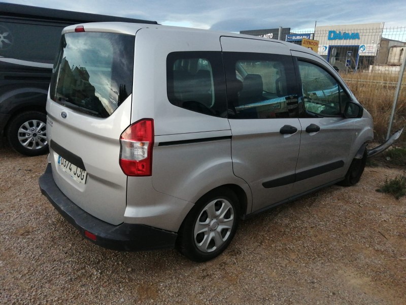 ford tourneo courier (c4a) del año 2015