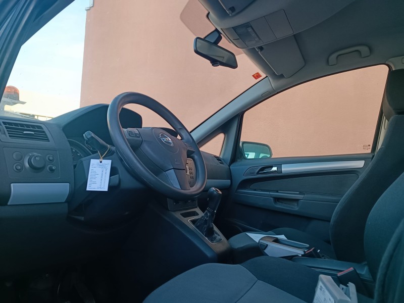 opel zafira b del año 2006