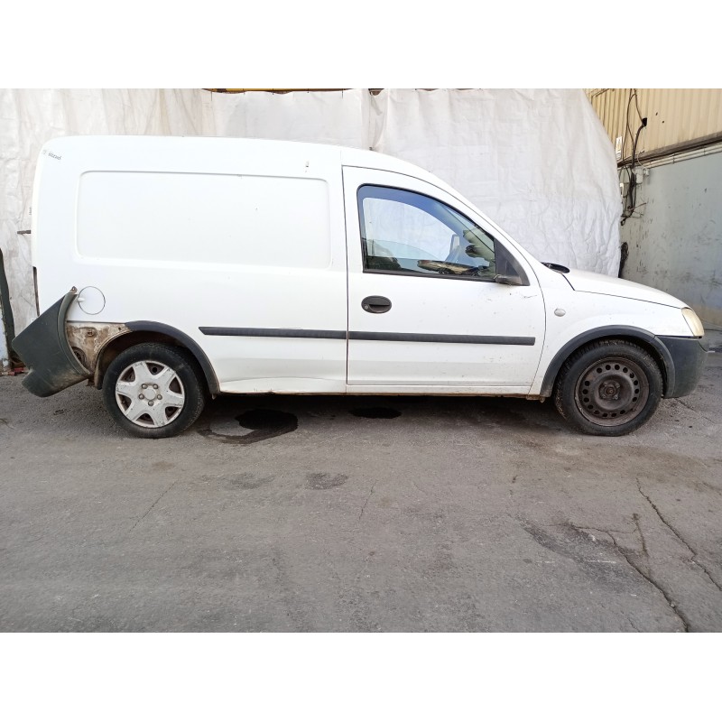 opel combo (corsa c) del año 2004