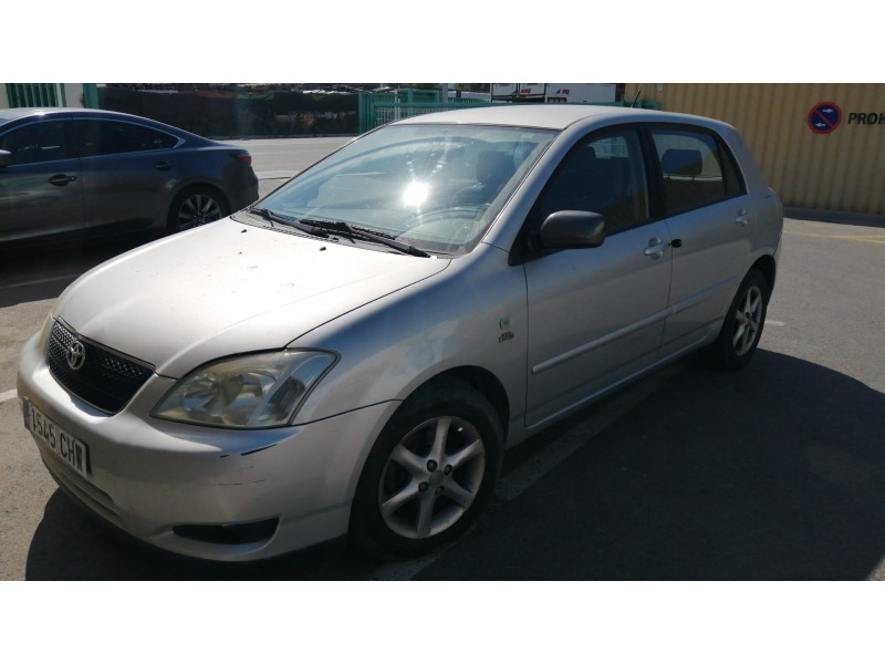 toyota corolla (e12) del año 2003
