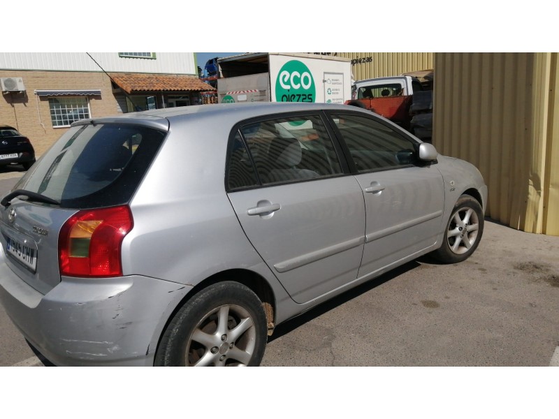 toyota corolla (e12) del año 2003