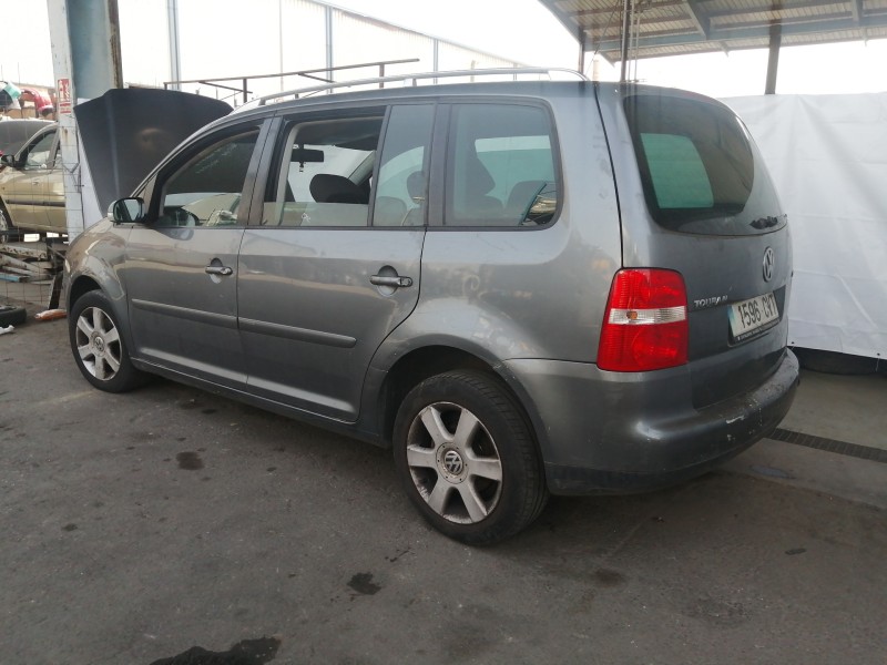 volkswagen touran (1t1) del año 2004