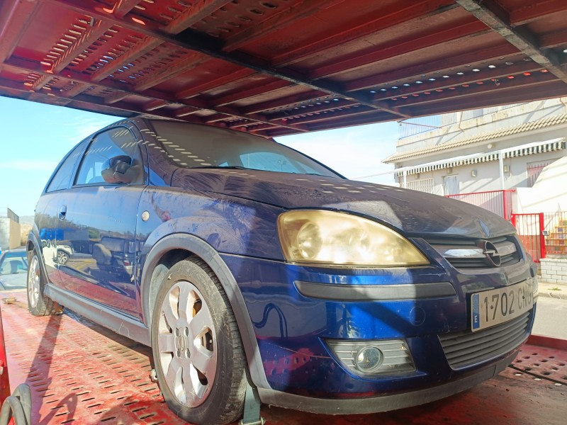 opel corsa c del año 2003