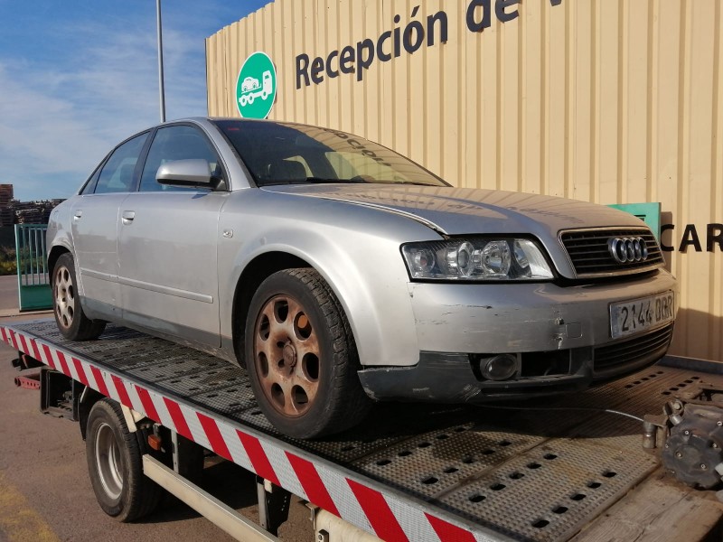 audi a4 berlina (8e) del año 2004