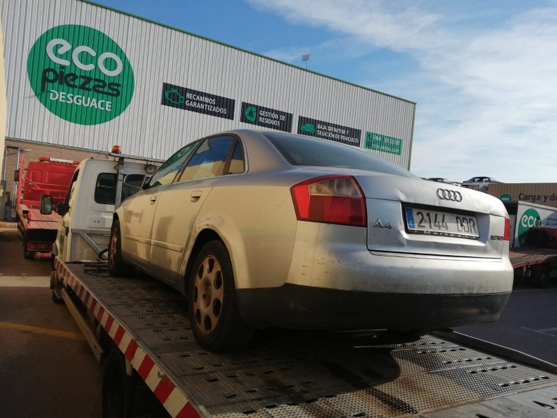 audi a4 berlina (8e) del año 2004