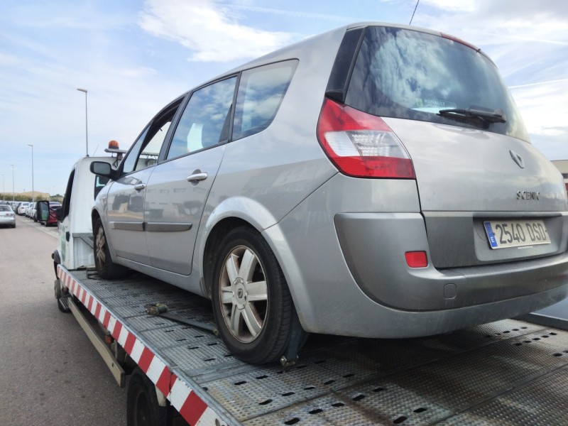 renault scenic ii del año 2005