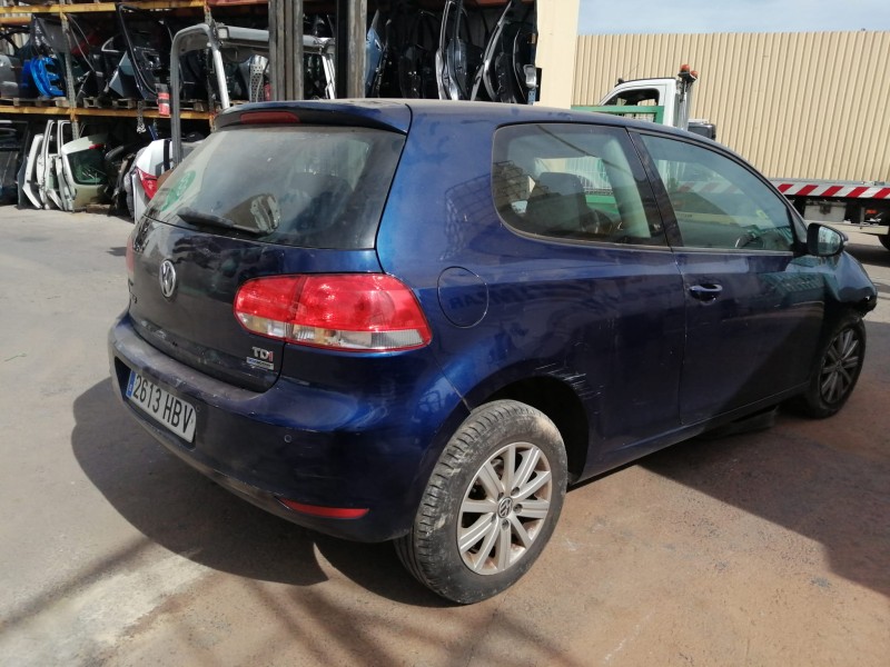 volkswagen golf vi (5k1) del año 2011